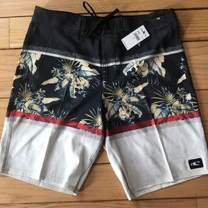 NWT Men’s Board Shorts